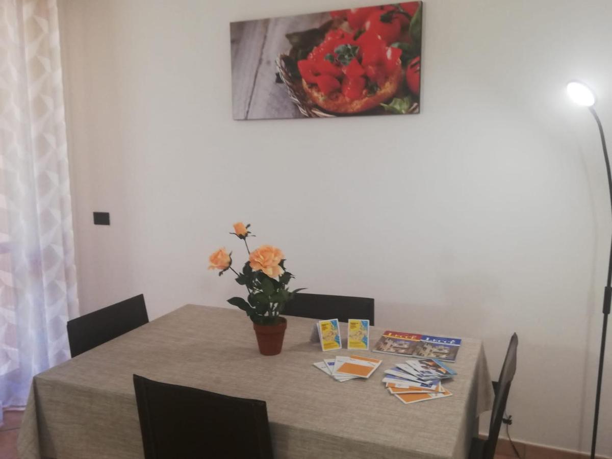 莱切Rosahouse公寓 外观 照片